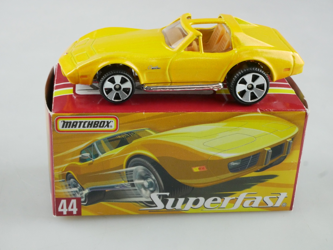 44 1976 Corvette - 10393