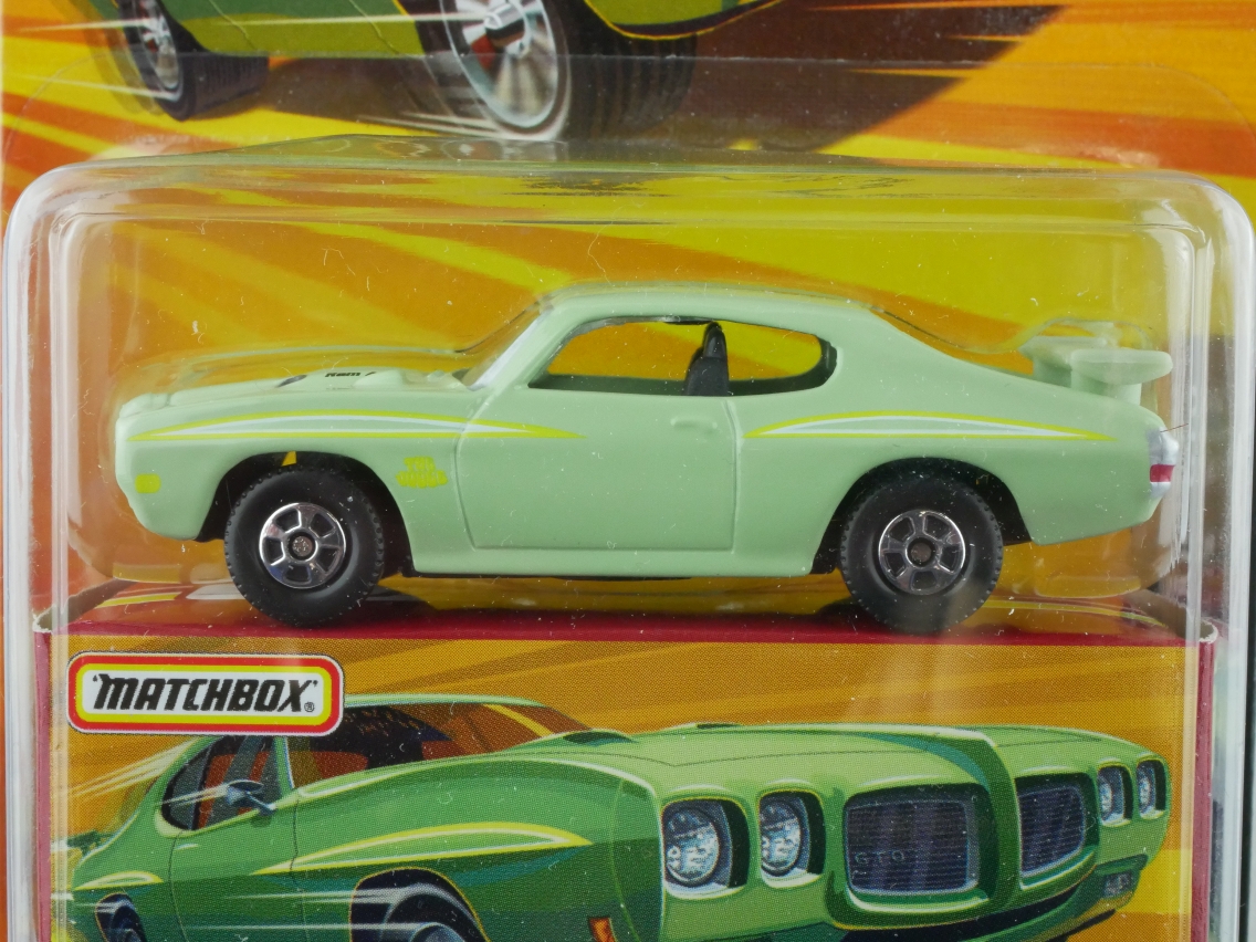 18 1970 Pontiac GTO The Judge - 12036