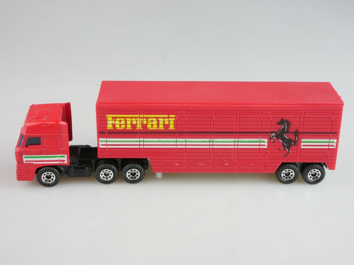 CY-024A DAF Box Truck Ferrari - 27642
