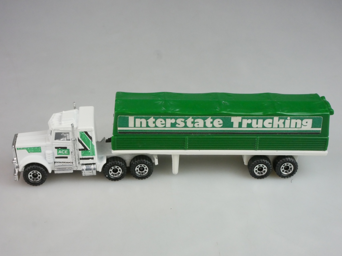 CY-005A Peterbilt Covered Truck Interstate Trucking - 27669