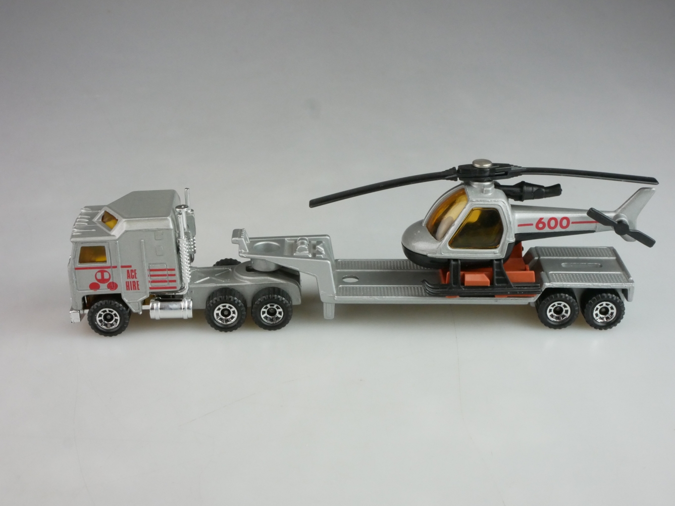 CY-011A Kenworth Helicopter Transporter - 27733