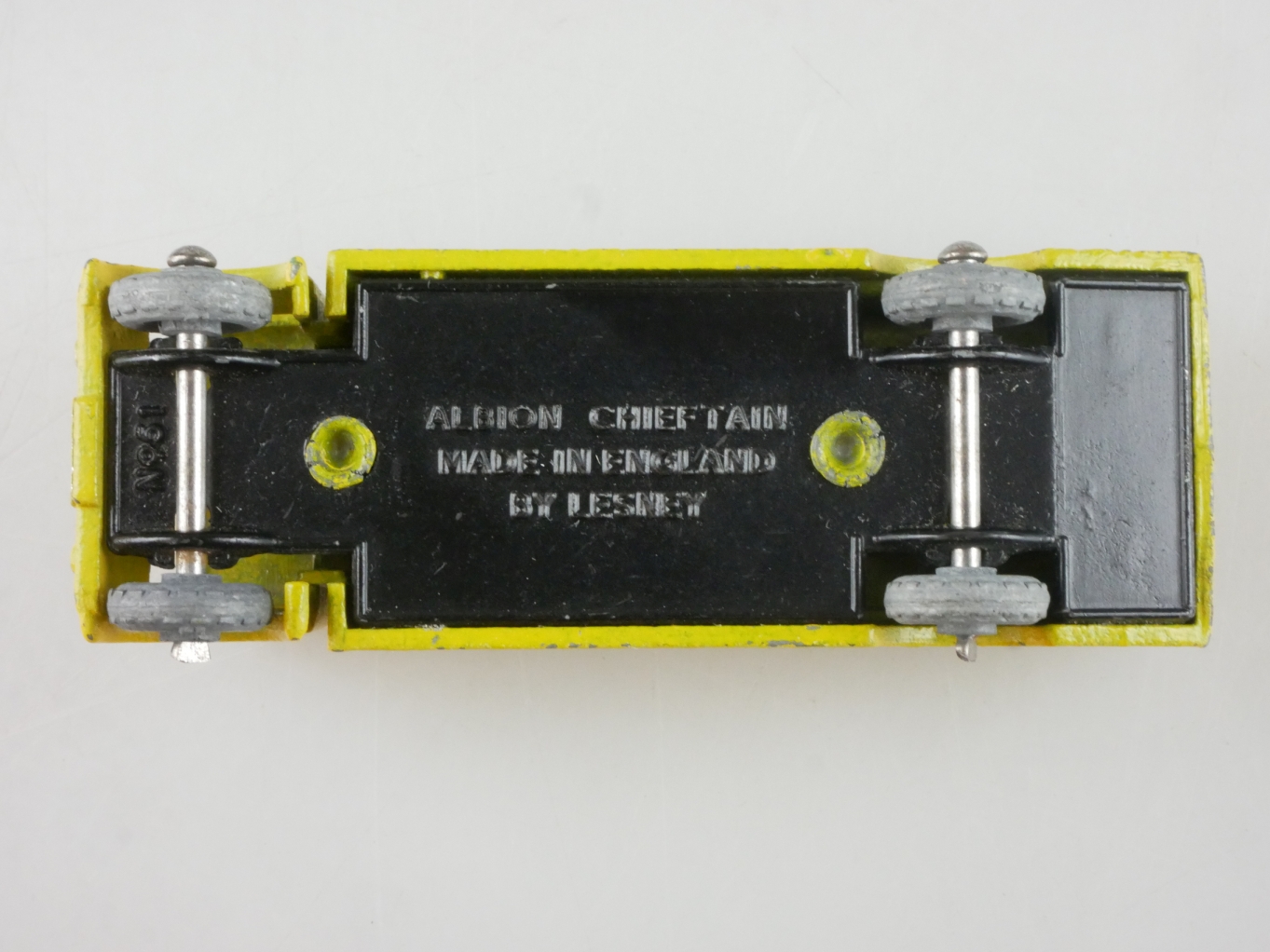 51a Albion Chieftain - 31886 Matchbox Regular Wheels - Picture 6 of 9