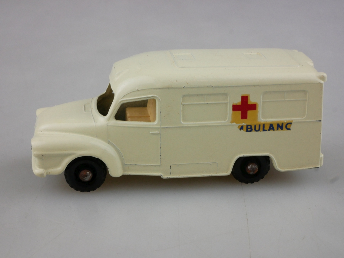 14c Lomas Ambulance - 37468