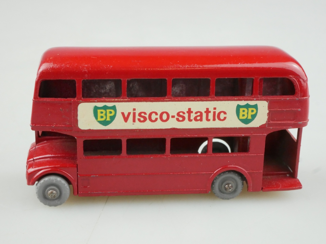 05c Routemaster AEC London Bus 1960 - 37517