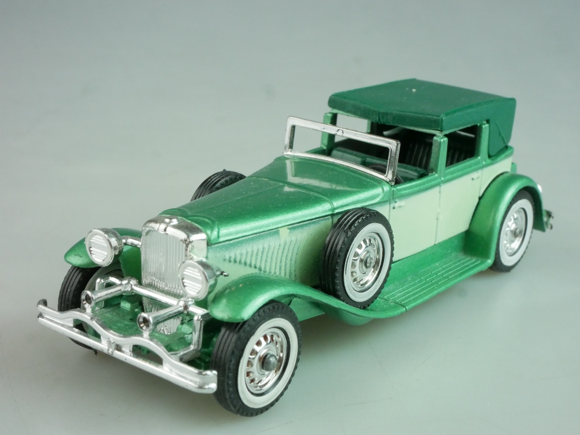 Y-04-4 1930 Duesenberg - 45966