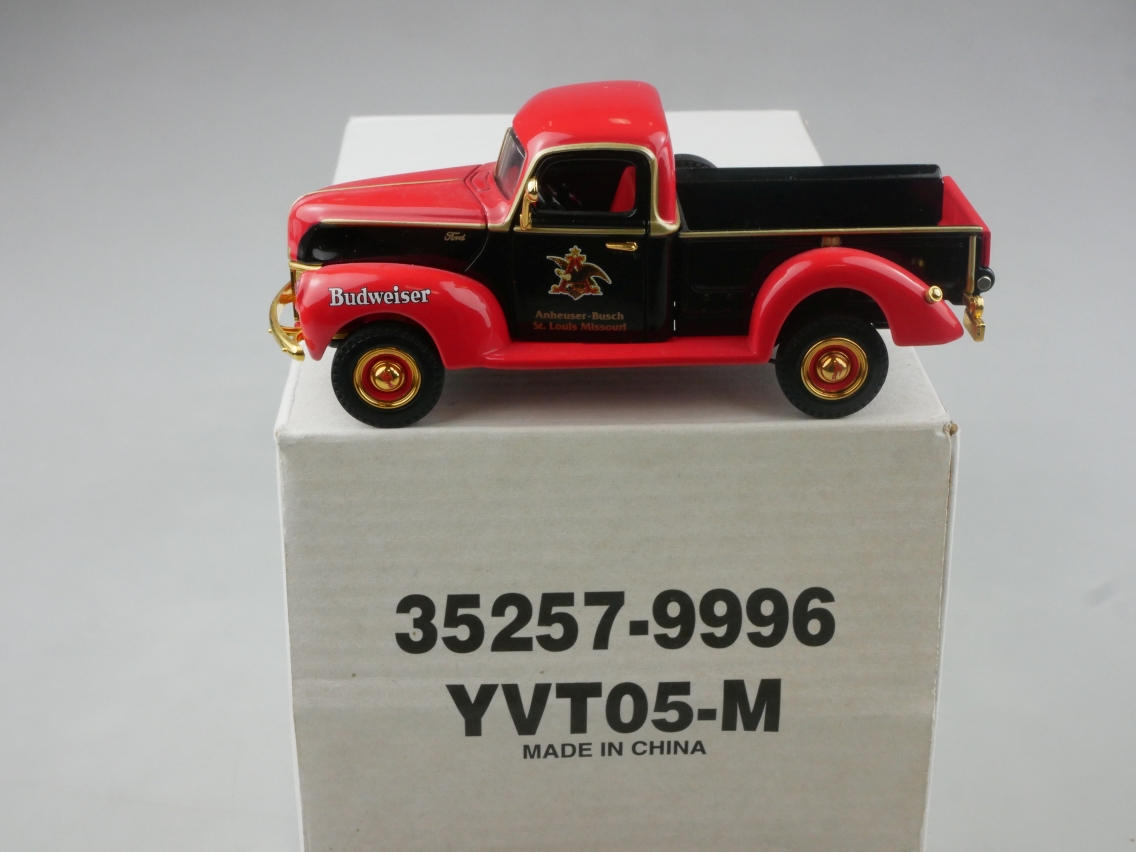 YYM35257 YVT05 1940 Ford Pick Up Budweiser - 47463