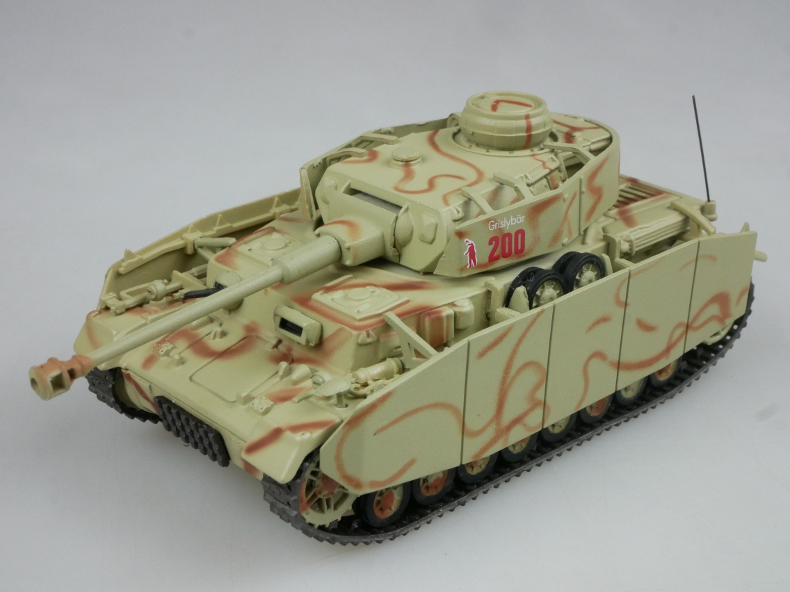 DYM37586 Panzer IV Type H/J - 47708