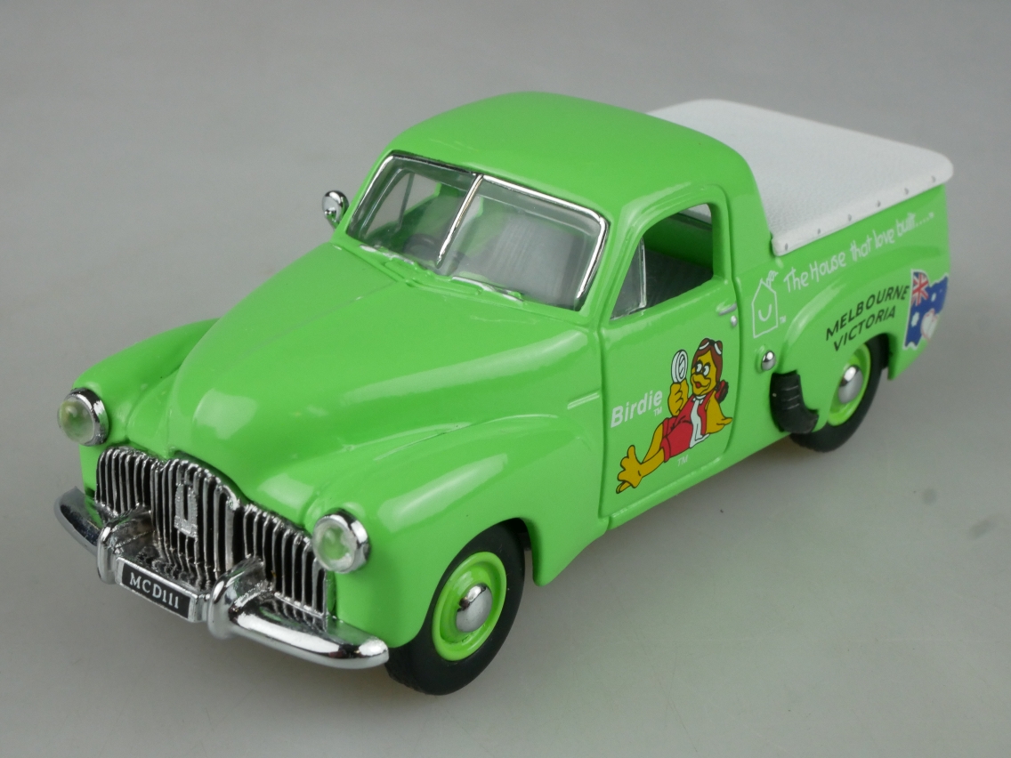 YCH11 1951 Holden 50/2106 Utility Ronald McDonald - 47776
