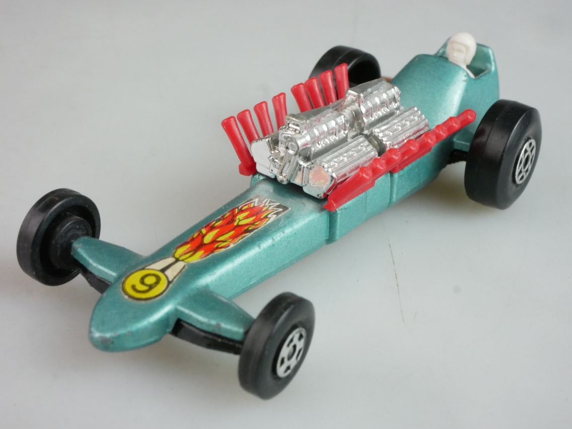 64-B Slingshot Dragster - 50097