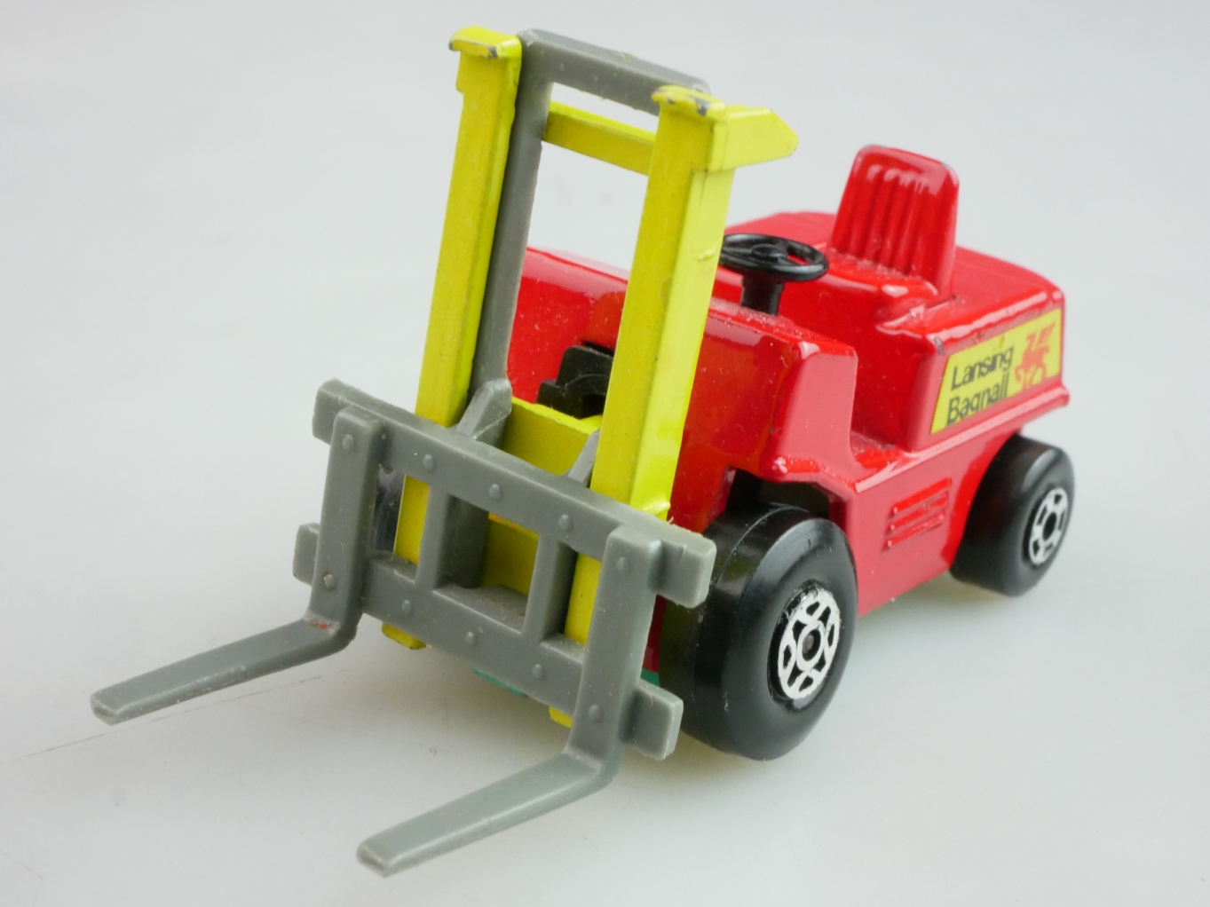 15-B Fork Lift Truck cast A - 52290