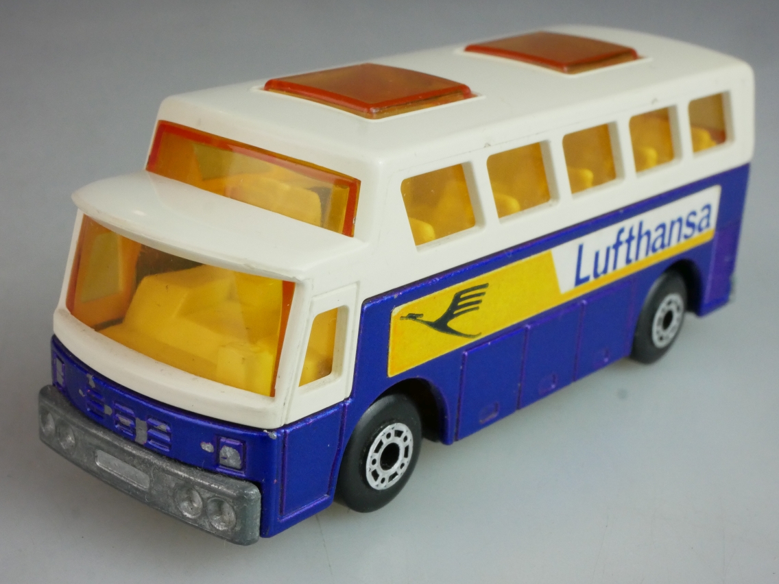 65-B Airport Coach Lufthansa - 56601