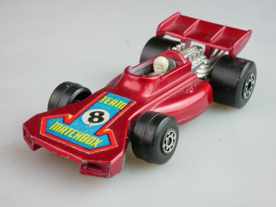 24-B Team Matchbox - 57715