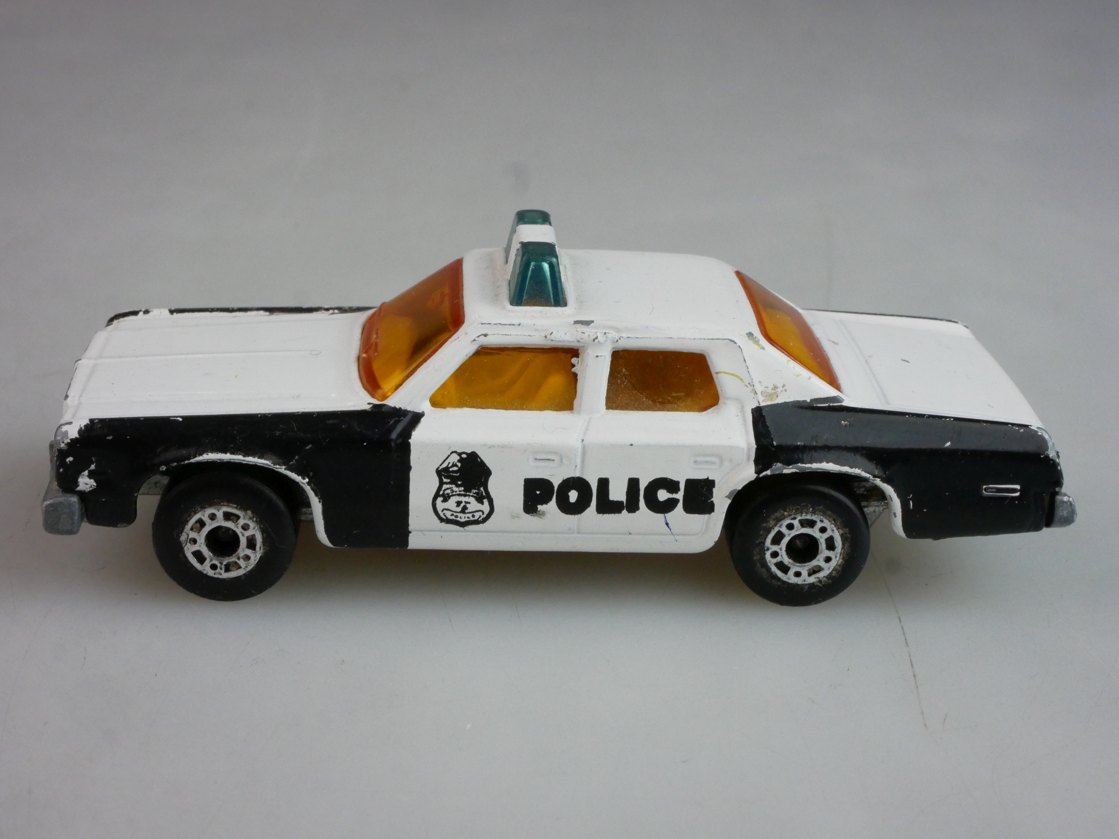 10-C Plymouth Gran Fury Police Car - 58812