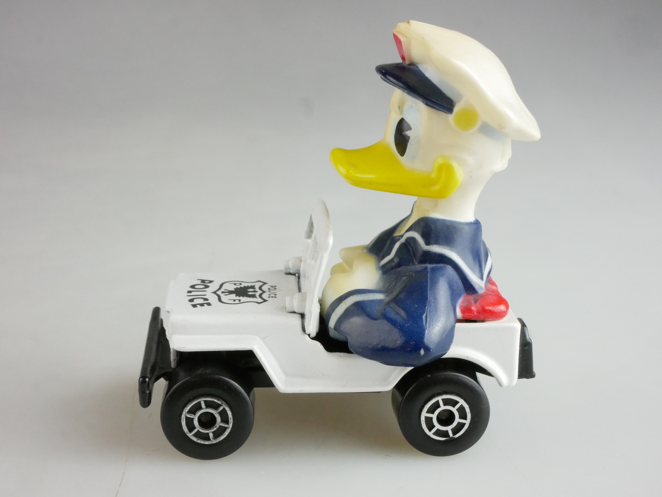 WD-06 Donald Duck's Jeep - 59016