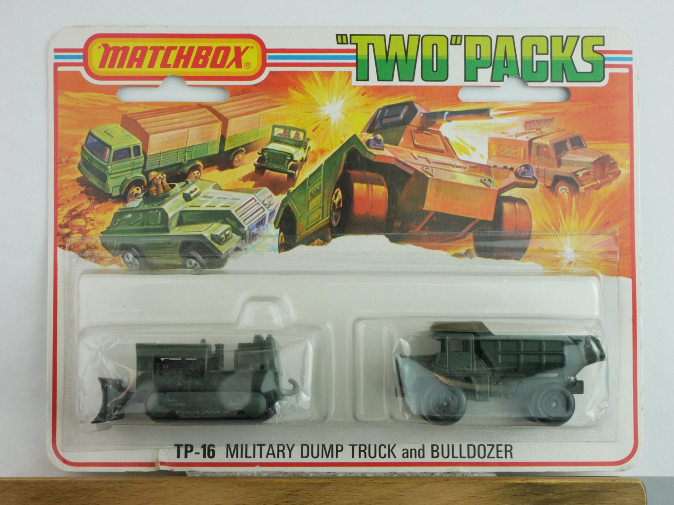 TP-016A Military Dump Truck & Bulldozer  - 59190