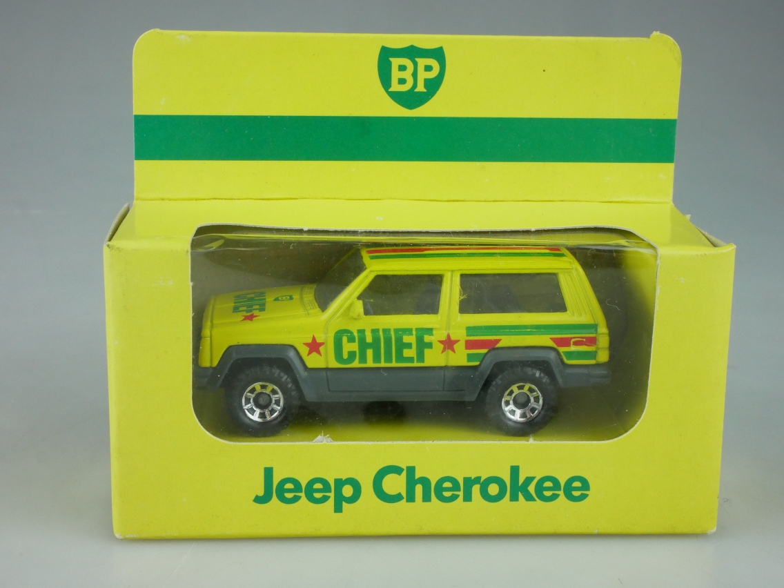 Jeep Cherokee (27-D/73-F/51-J) - 63197