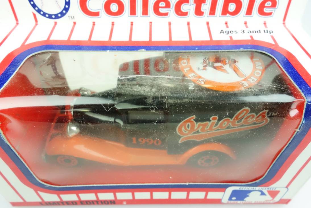 Ford Model 'A' Van (38-E/76-C) MLB 90-01 Baltimore Oriols - 64637