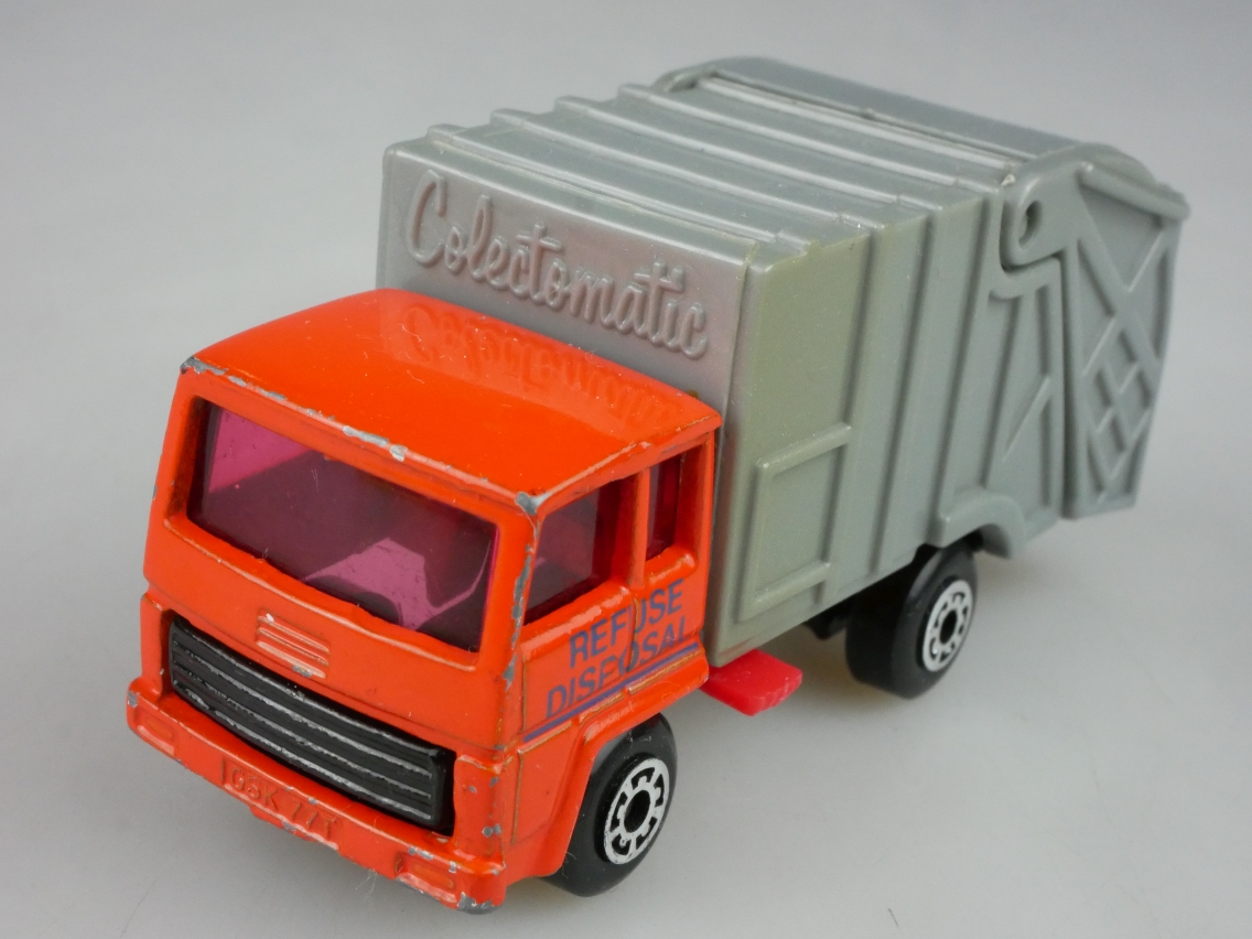 Refuse Truck orange (36-D) - 65122