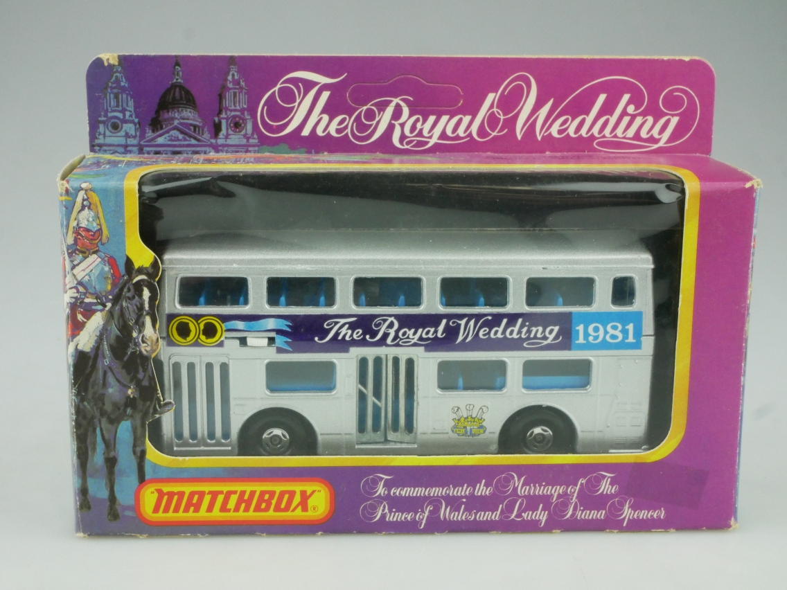 K-015B Bus The Londoner The Royal Wedding - 72354