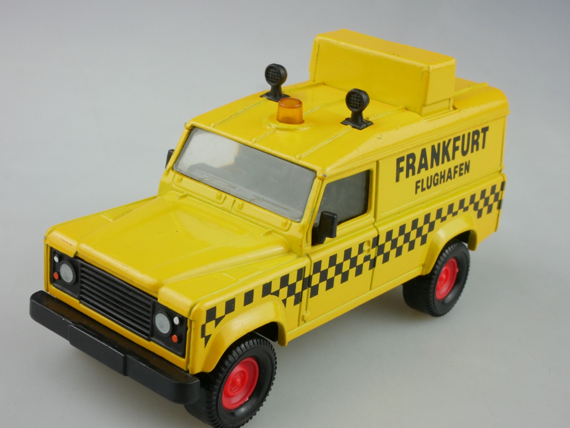 K-144A Land Rover Airport Rescue Frankfurt - 77781