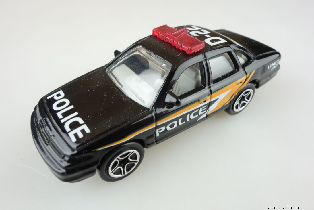 Ford Crown Victoria Police Car (54-K/38-J) - 95305