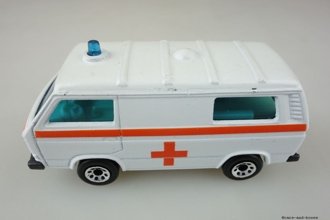Volkswagen VW Transporter Ambulance (20-E) - 95348