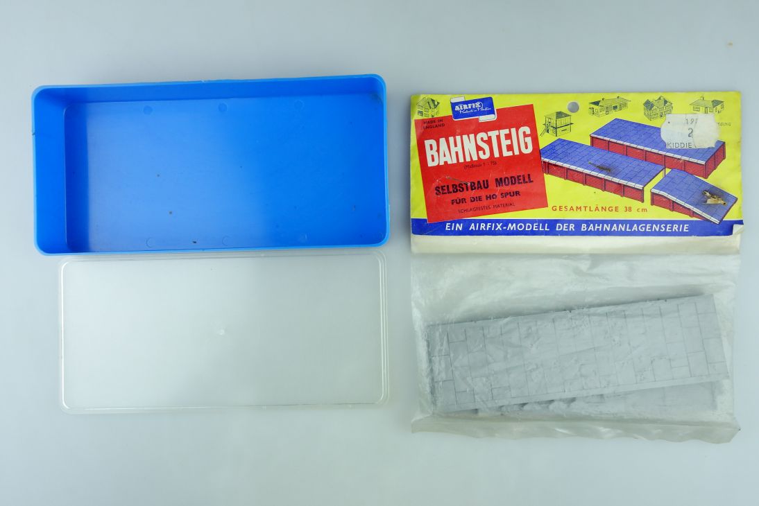 Airfix 1:75 Bahnsteig 38cm vintage Tüten Bausatz bag kit blue box H0 108404